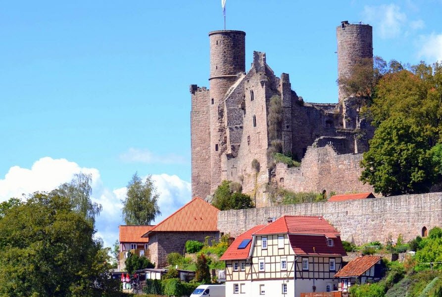 Burgreste Bräunisburg, Germany